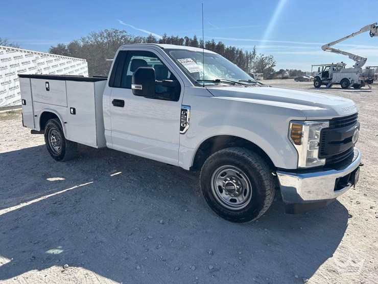2019-ford-f250-image-2