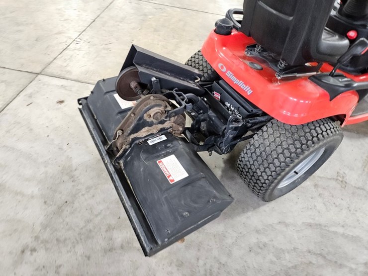 #124-•-simplicity-conquest-lawn-tractor-image-19