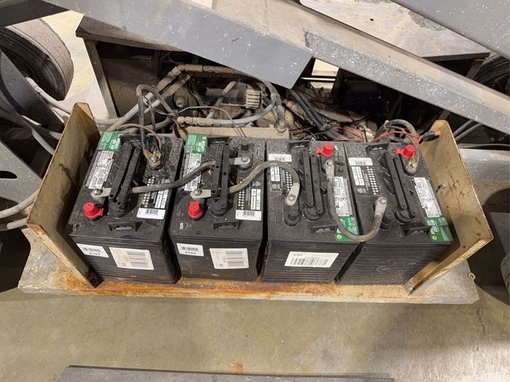 stratolift-krx20-scissor-lift-image-17