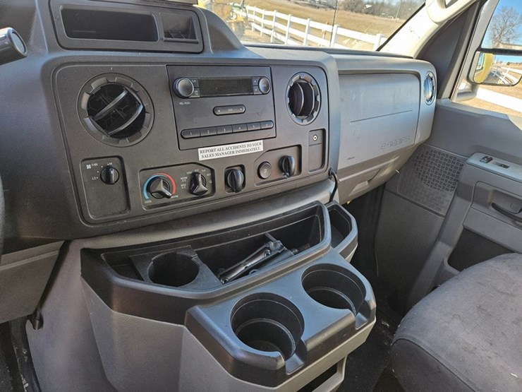 2019-ford-e450-image-19