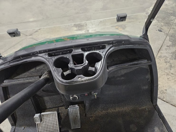 #129-•-2015-yamaha-ydrax5f-golf-cart-image-40