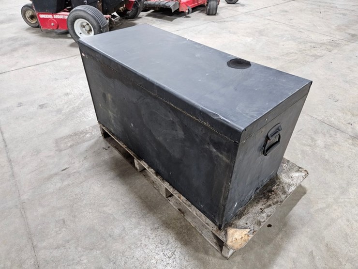 #186-•-gm-gearwrench-limited-edition-tool-box-image-4