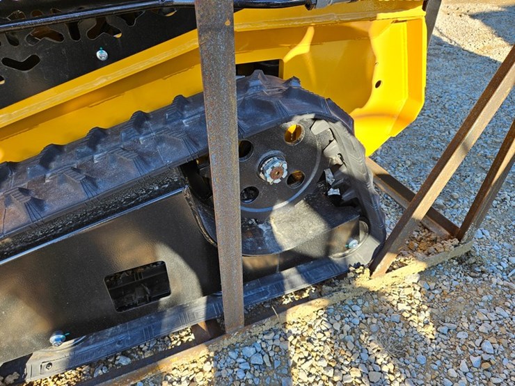 #57-•-2025-agt-mx-mrt-14-mini-skid-loader-image-11