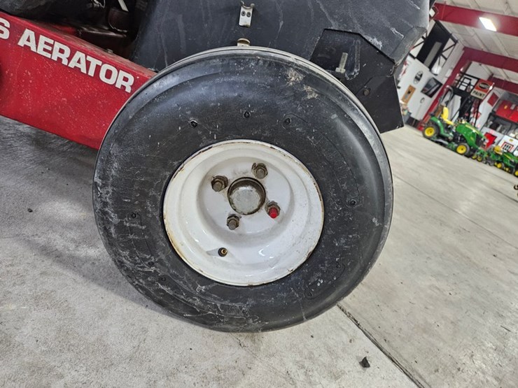 #159-•-toro-greens-aerator-image-30