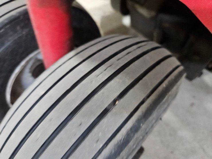 #159-•-toro-greens-aerator-image-28