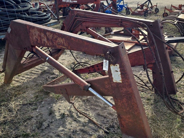 massey-ferguson-236-image-4