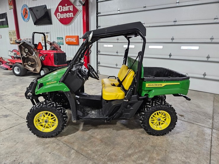 #101-•-2022-john-deere-xuv-590m-utv-image-2