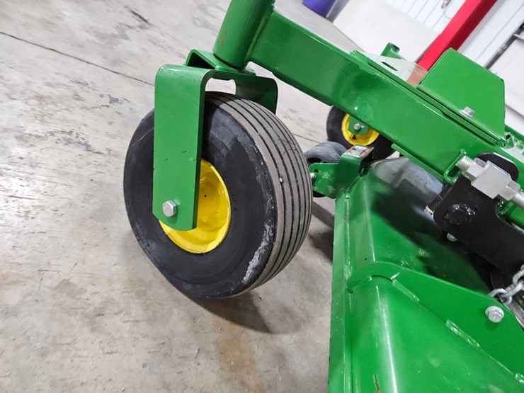 #165-•-2022-john-deere-z977r-zero-turn-mower-image-25