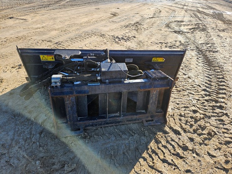 #27-•-cat-231-5275-92"-6-way-blade-image-4