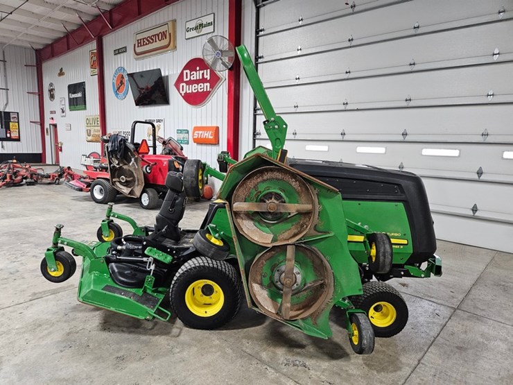 2021-john-deere-1600-turbo-image-15