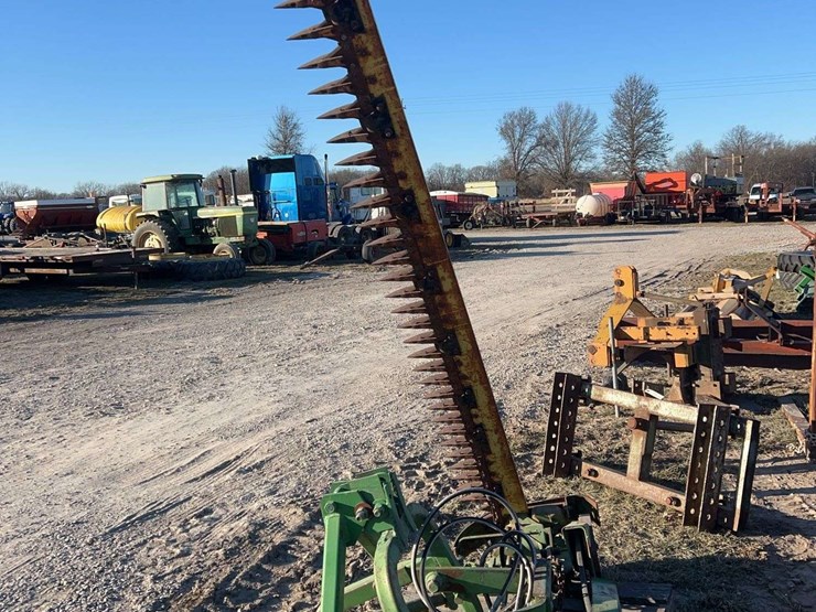 john-deere-350-image-1