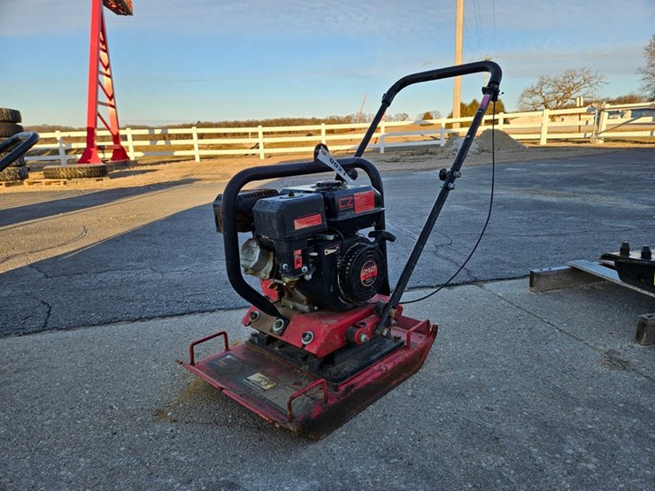 #21-•-cz-plate-compactor-image-1