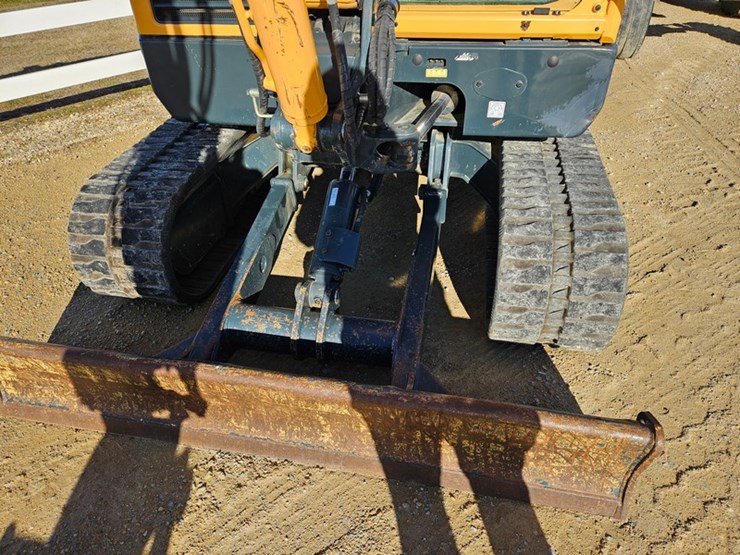 #38-•-hyundai-60cr09a-excavator-image-12