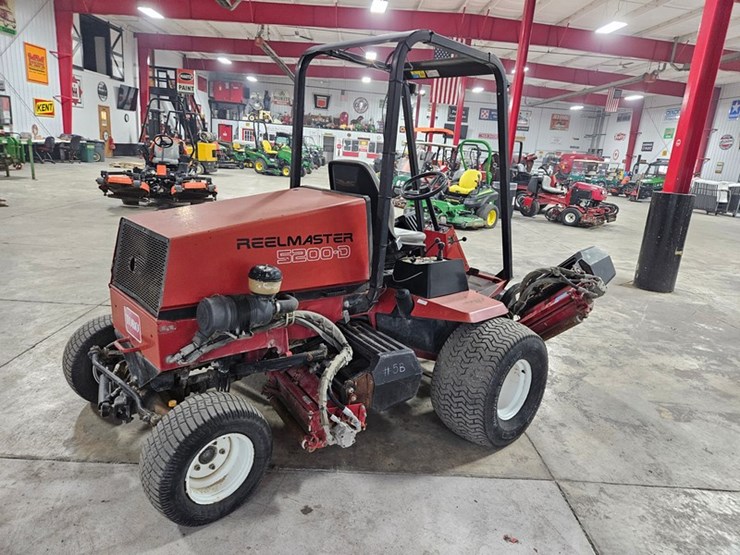 #174-•-toro-5000d-reelmaster-fairway-mower-image-16