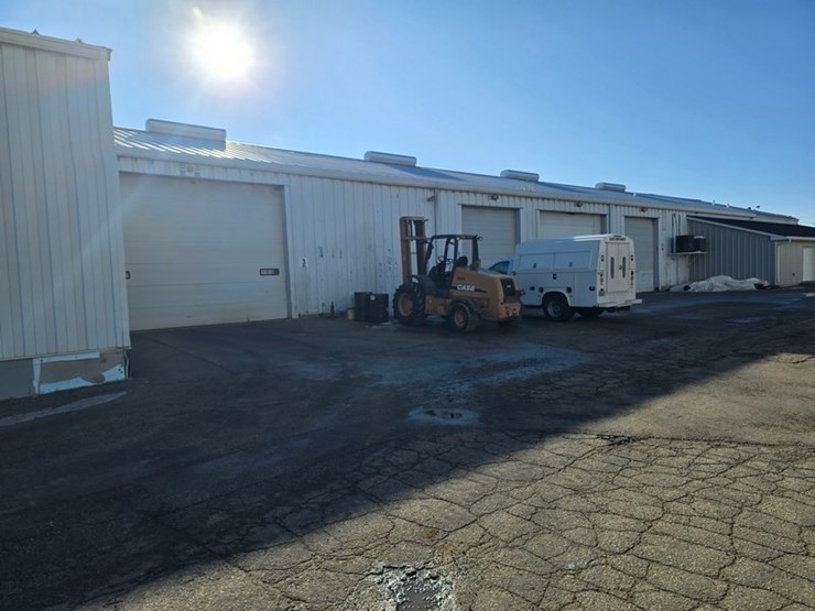 #1-•-34.00-+/--acre-commercial-property-image-8