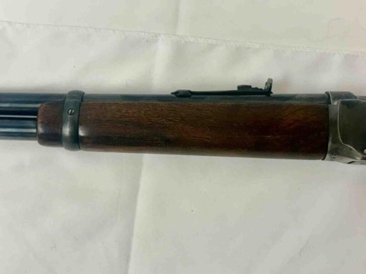 winchester---lever-action-rifle-image-5