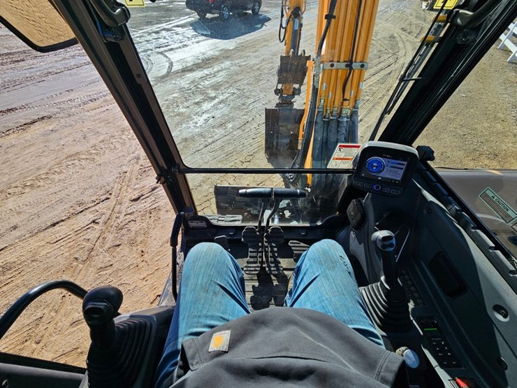 #38-•-hyundai-60cr09a-excavator-image-24