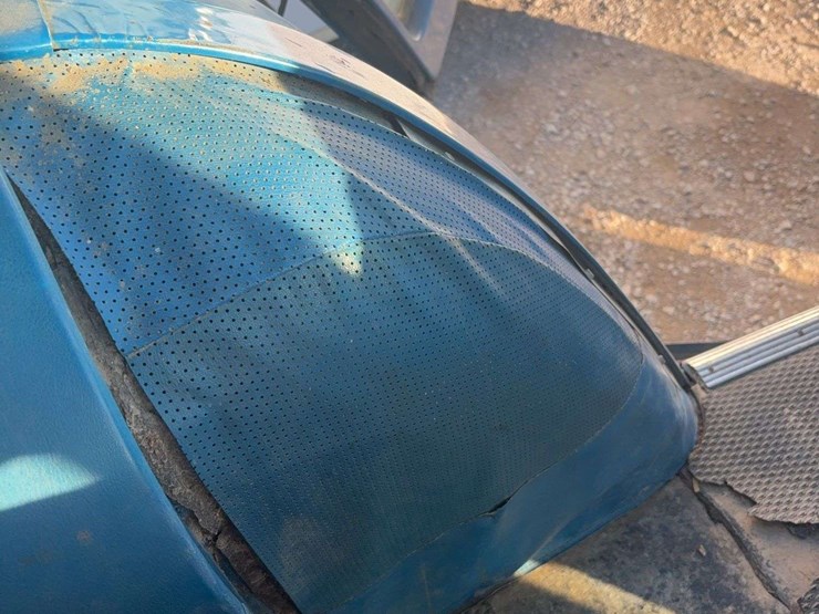 1982-ford-tractor-image-22