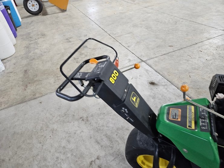 john-deere-800-image-17