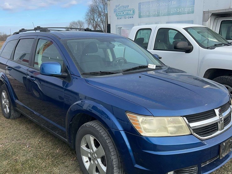 2010-dodge-journey-image-2