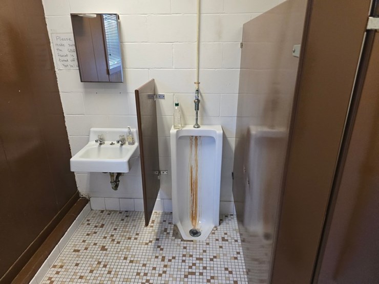 #1-•-34.00-+/--acre-commercial-property-image-118