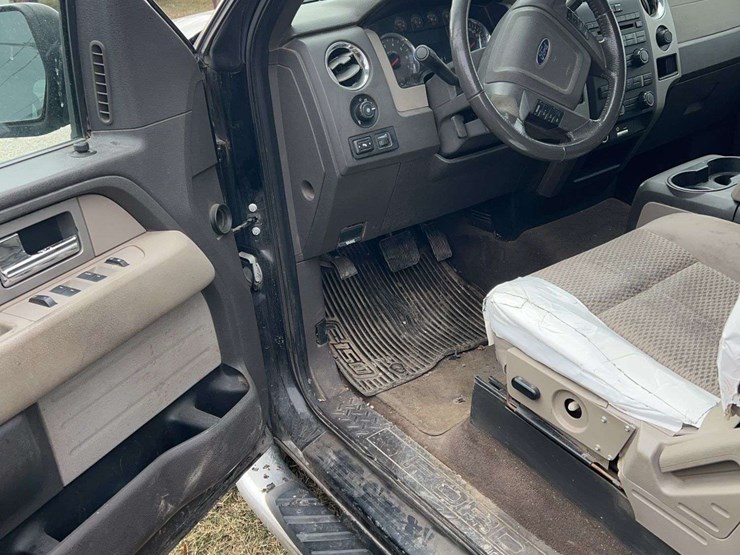 2010-ford-f150-image-16