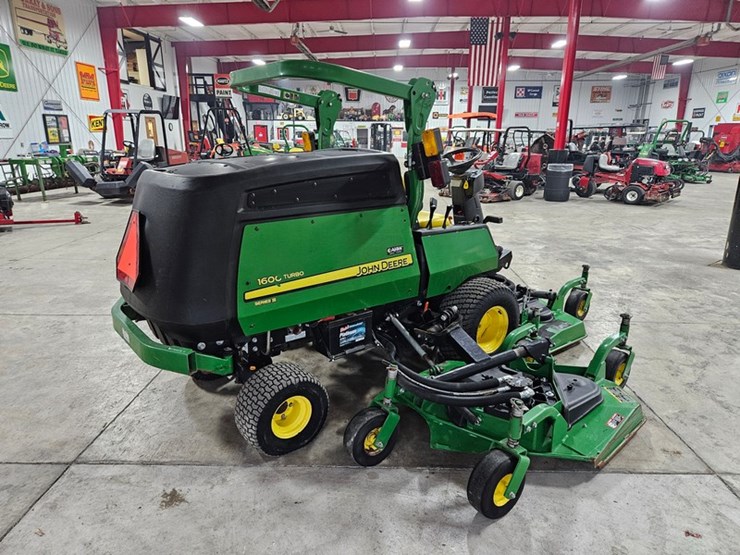 2021-john-deere-1600-turbo-image-5