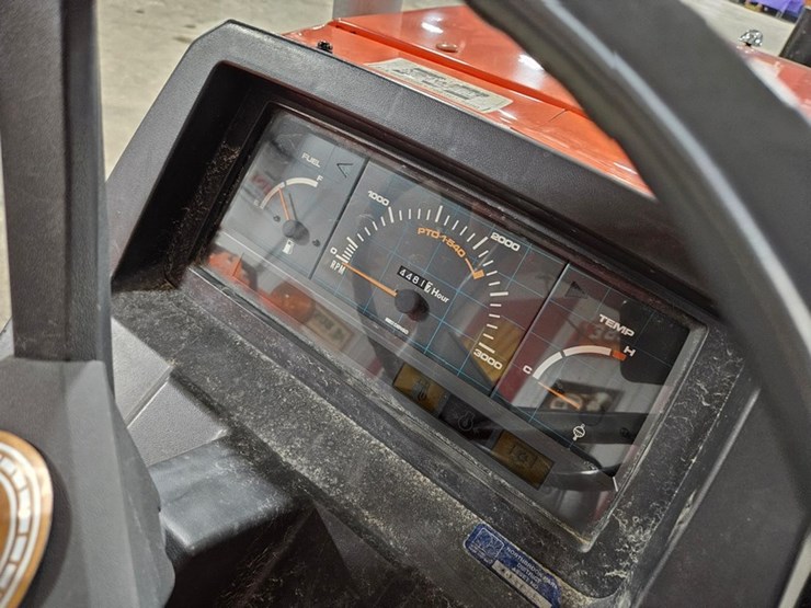 kubota-m5400-image-28