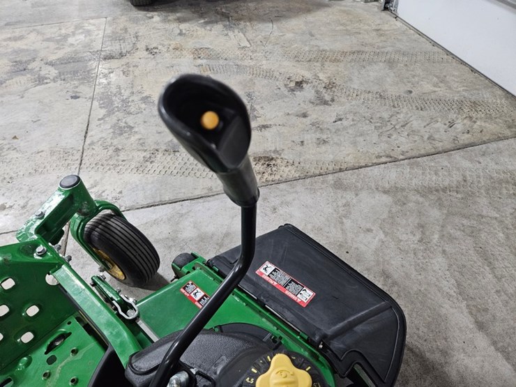 2022-john-deere-z970r-image-23