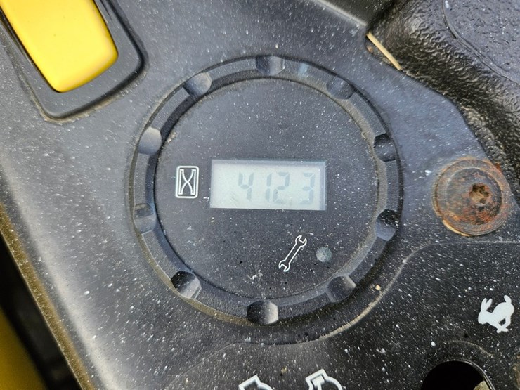 john-deere-z915e-image-11