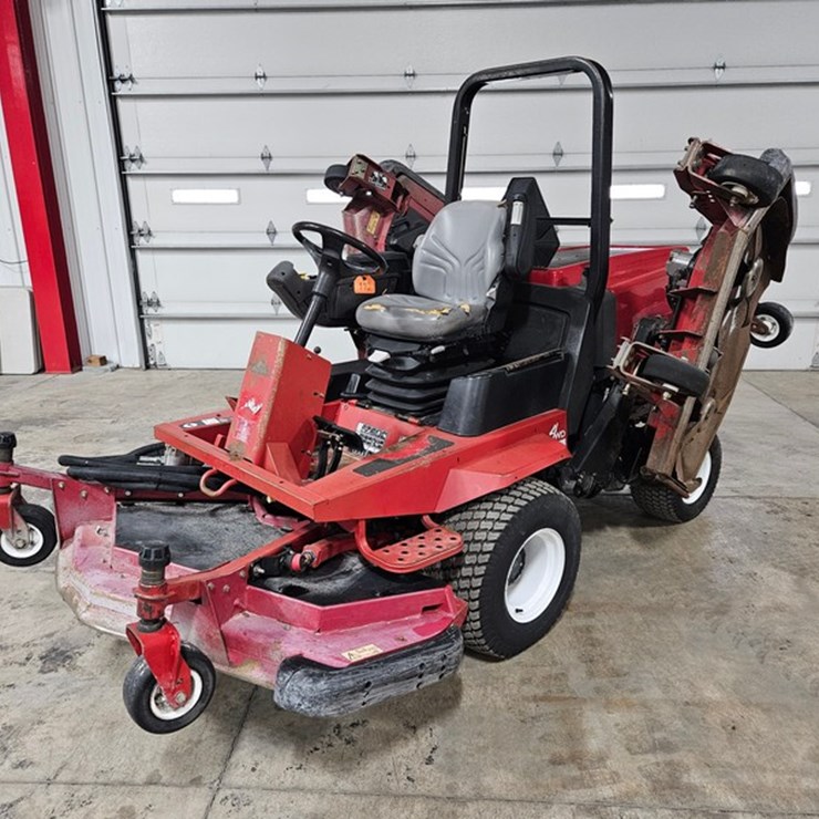 #110 • 2011 Toro Groundsmaster Wide Area Mower
