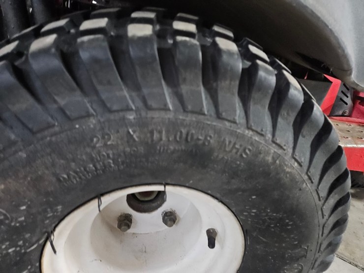 #173-•-2012-toro-5040-sand-pro-bunker-rake-image-28