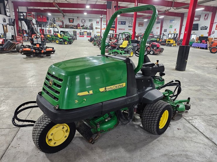 john-deere-7400-image-5