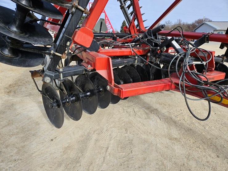 case-ih-340-image-9