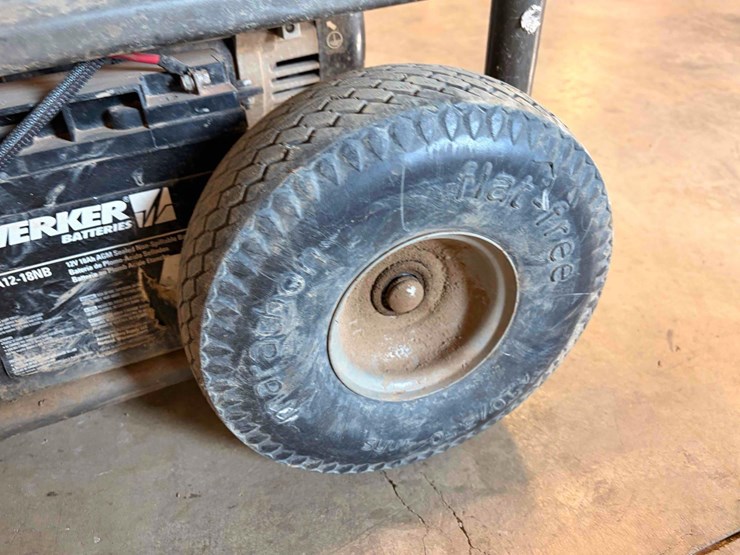 blackmax-gas-generator-w/honda-engine-image-13