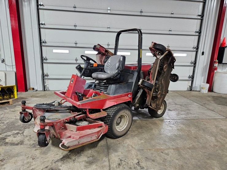 toro-groundsmaster-4000d-image-1