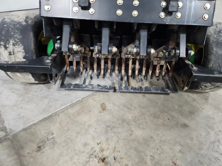 john-deere-800-image-9