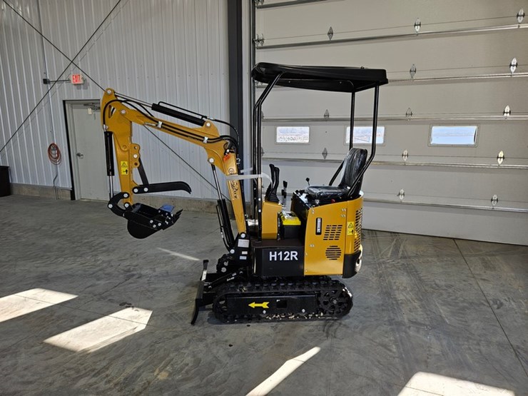 2025-cfg-industry-h12r-image-2