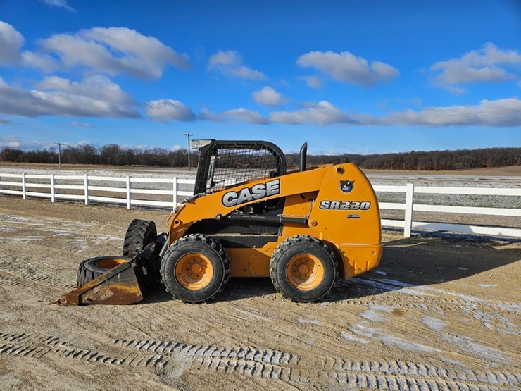 2014-case-sr220-image-2