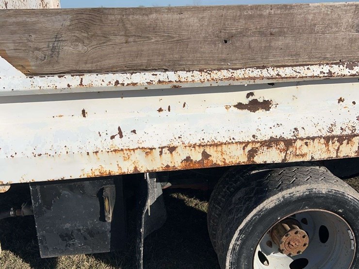 2001-ford-f450-image-13