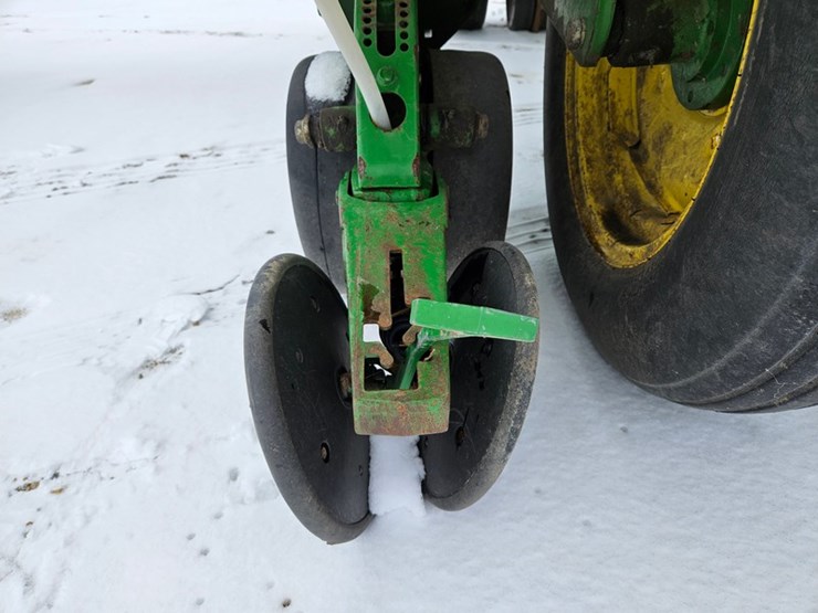 1997-john-deere-1770-image-12