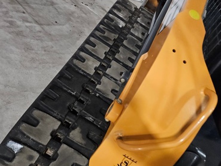 2020-case-tv450-image-17