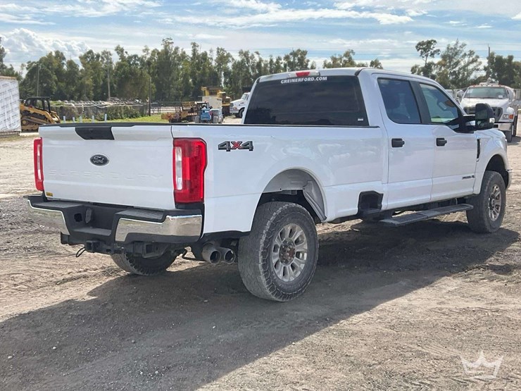 2019-ford-f350-image-3