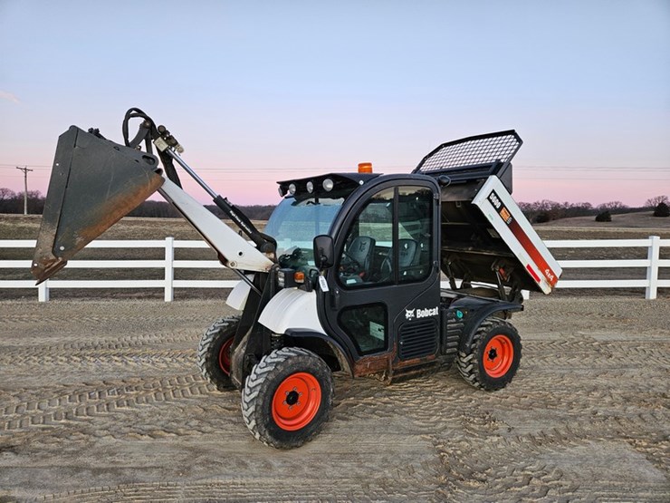 2018-bobcat-toolcat-5600-image-21