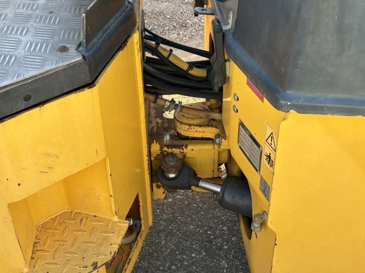 2014-bomag-bw120sl-5-image-10