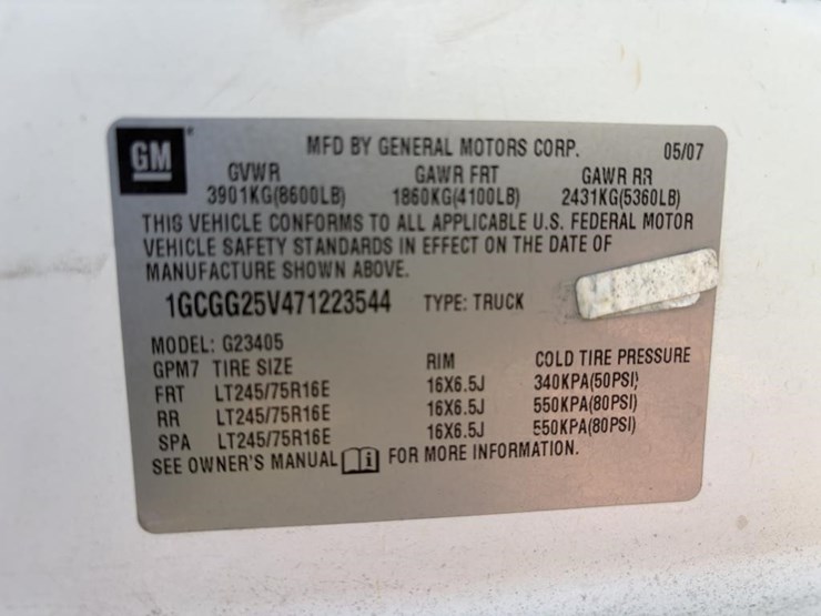 2007-utility-van-image-17