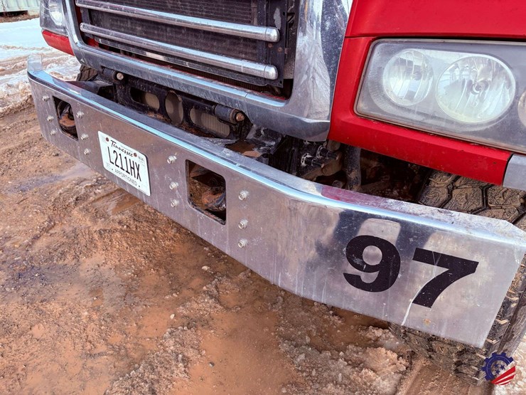 2017-mack-granite-gu713-image-13