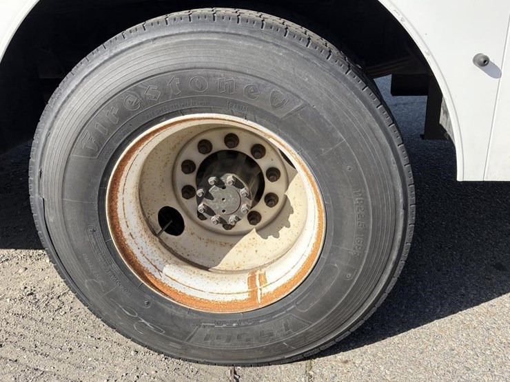 2004-international-4300-sba-image-6