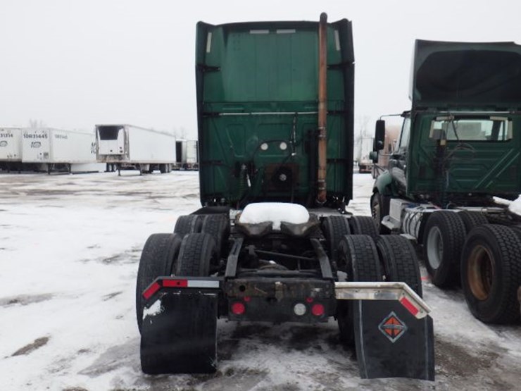 2015-international-prostar-image-11