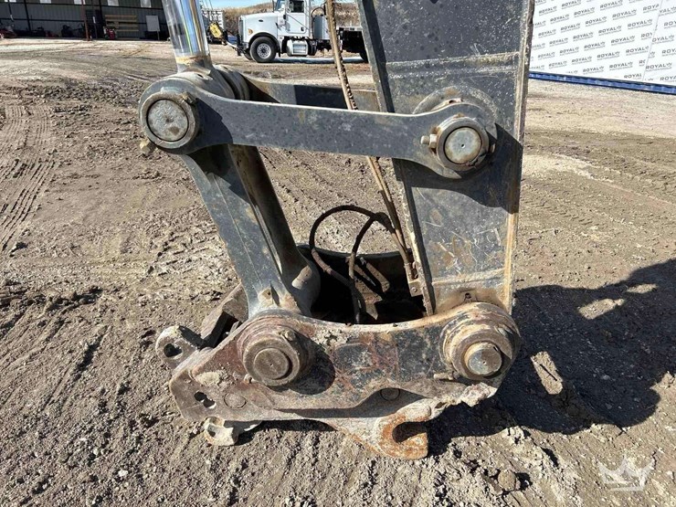 2015-john-deere-350g-excavator-image-24